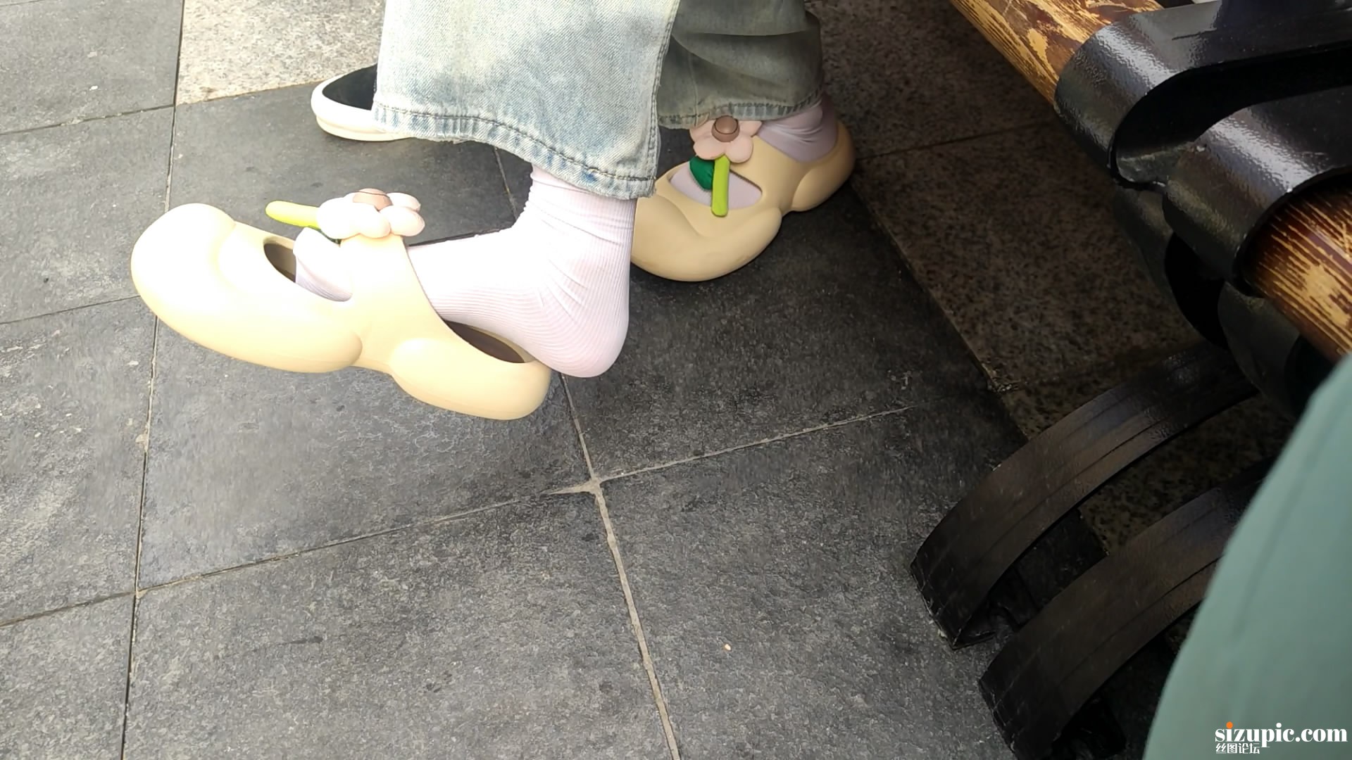 1.JPG