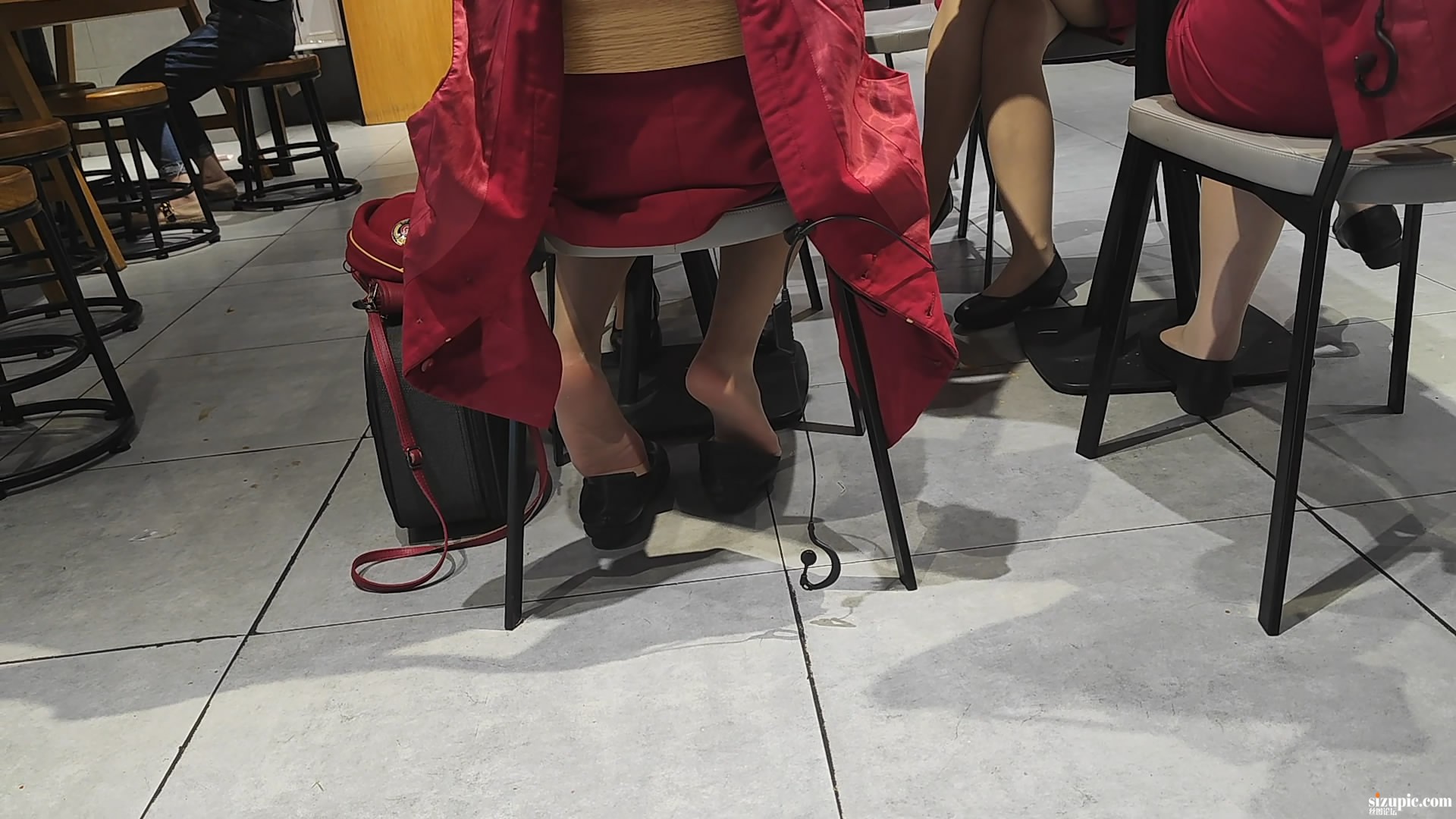 2.JPG