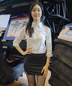 ݸװչ֮Ů˿4K-5min