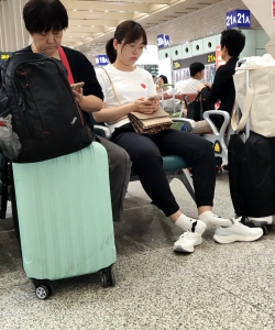 �˶�Ь������Ů�ߵ�������[02:16]