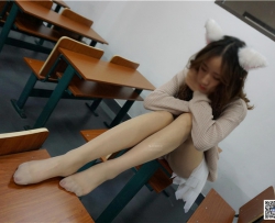 ǹ-˿ [72P]